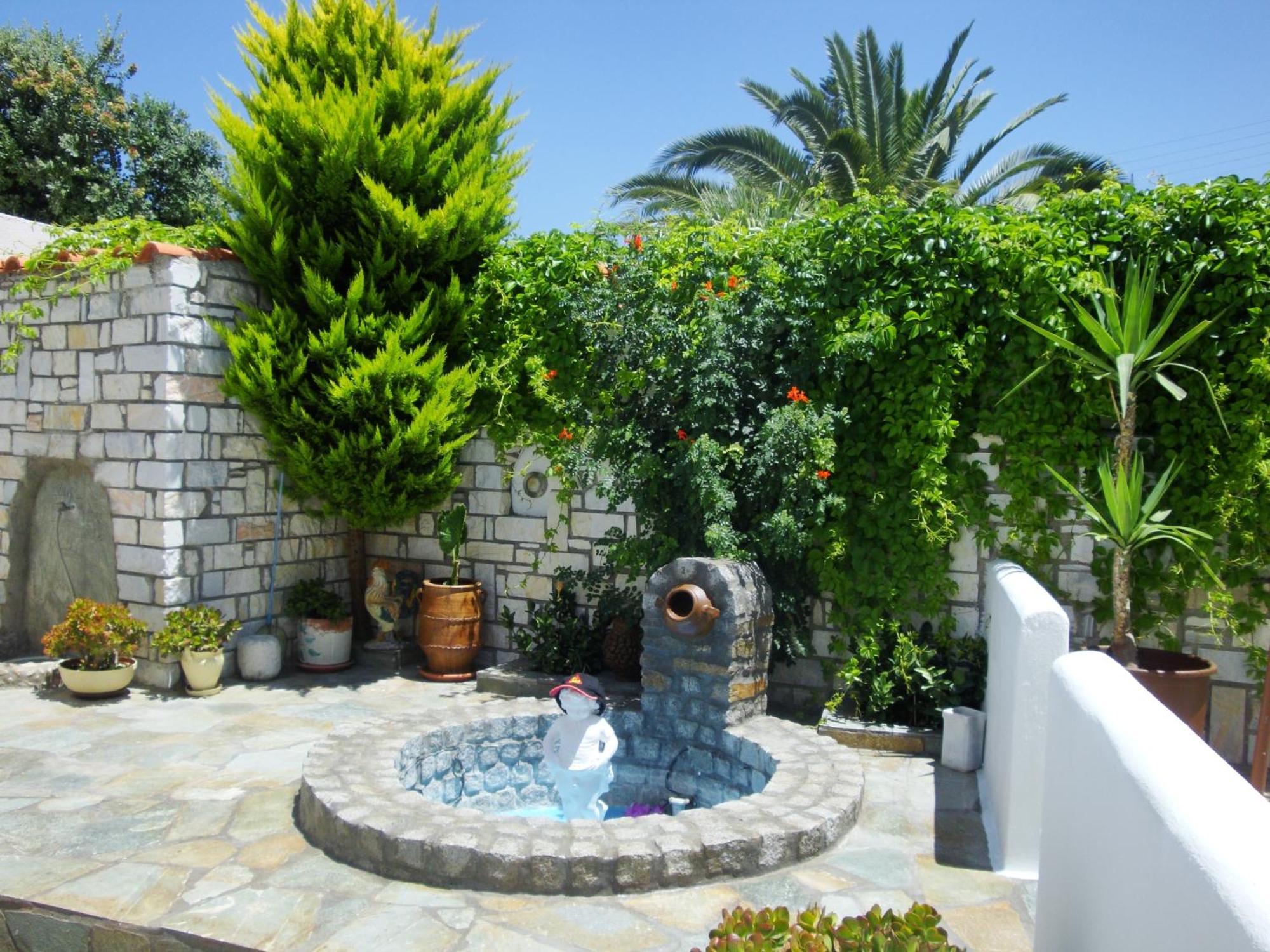Vassiliki Rooms Páros Exteriér fotografie