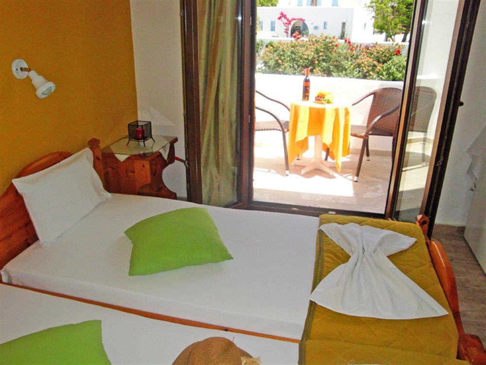 Vassiliki Rooms Páros Exteriér fotografie